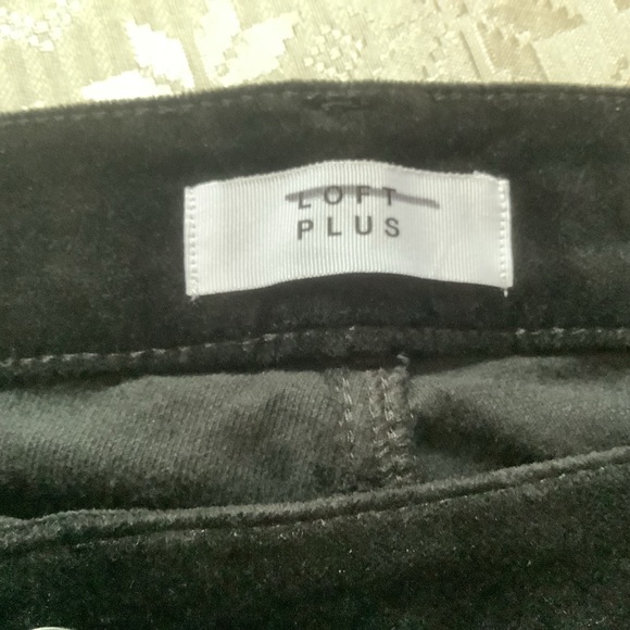 Loft Plus Women’s Size 24 Plus Straight Leg 5 Pocket Velvet Black - Picture 6 of 12